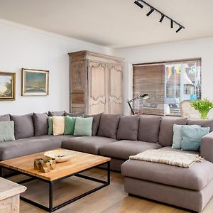 Kleine Kamer met Twee Aparte Bedden
